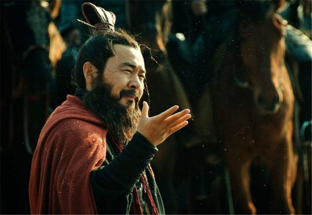 演义中的吕布到底有多强,真实中的吕布