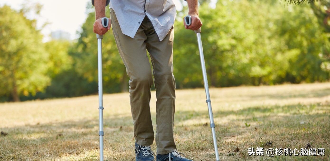 中风三年了腿脚突然不灵活怎么办,中风一年以上腿无力还能恢复吗
