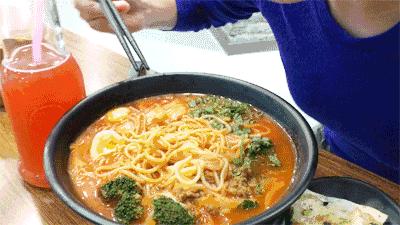 平凉必吃餐厅,探店平凉美食清真