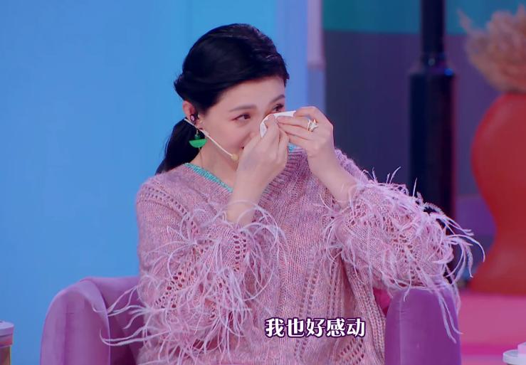 大s阿娇郑希怡,郑希怡送阿娇礼物完整版