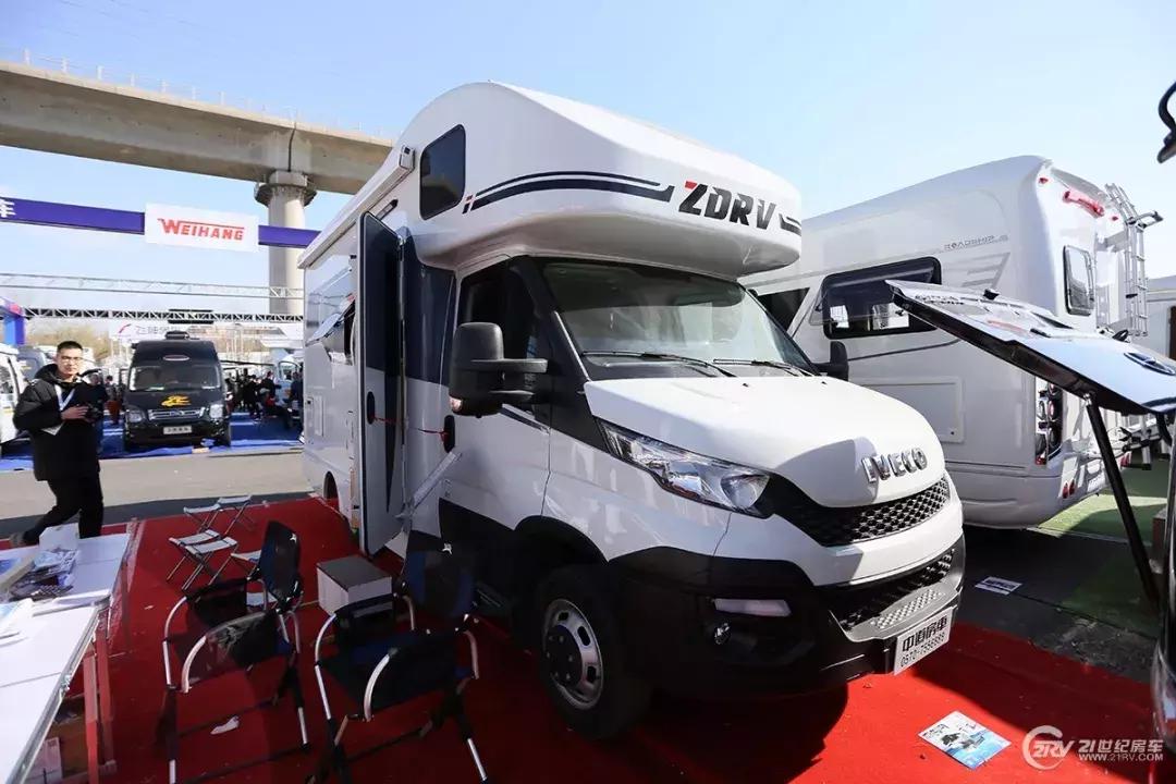 自动挡四驱越野房车40万以下,自动挡皮卡房车10万左右