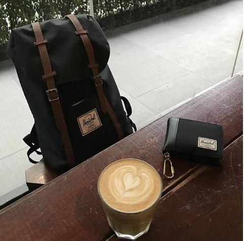 十大入门级轻奢品牌男士双肩包,男士双肩包哪个品牌性价比高