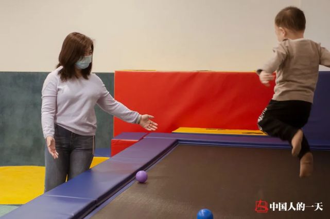 背奶妈妈上班要吸两次奶怎么消毒,背奶妈妈重回职场