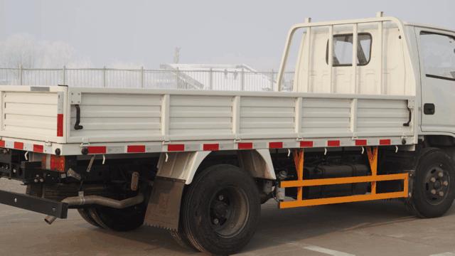 江铃顺达小卡排半驾驶体验,江铃顺达小卡教程