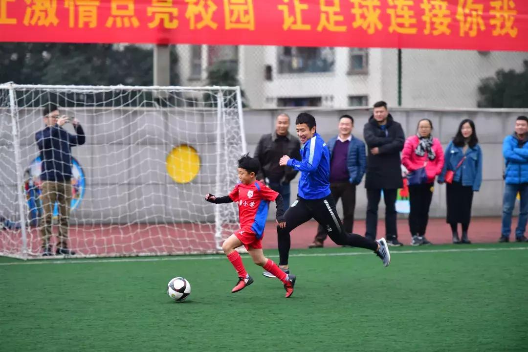 德育南岸粉墨飘香｜踢好脚下每一球走好人生每一步