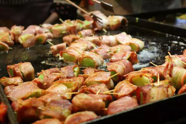 重庆九龙美食街吃货的天堂,国内十大美食街吃货的天堂