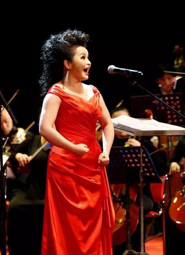 国家队唱广寒宫完整版,国家队唱广寒宫