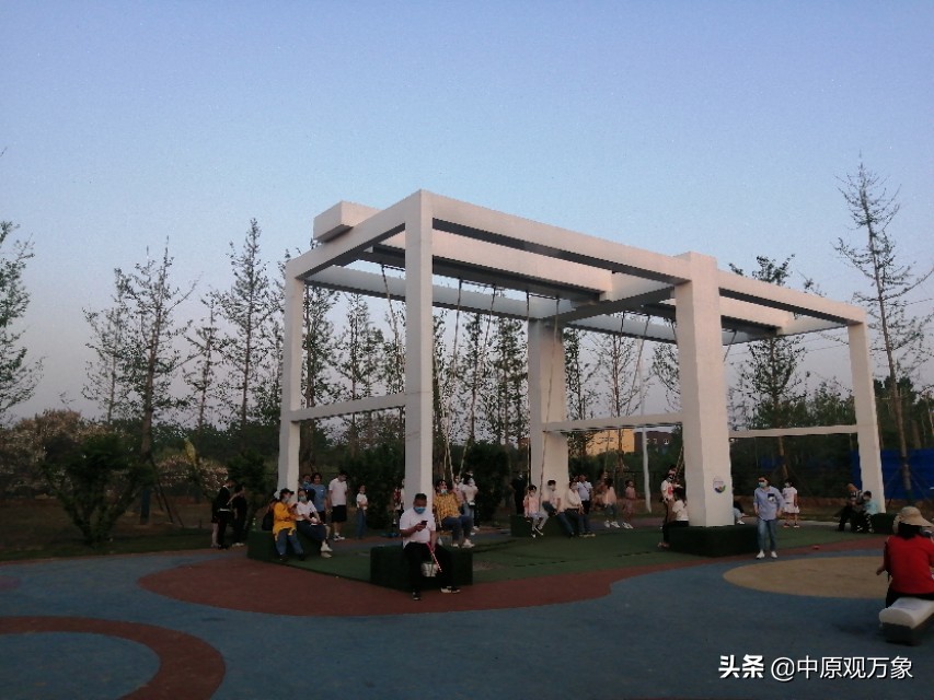 郑州樱桃沟足球小镇,郑州免费足球小镇