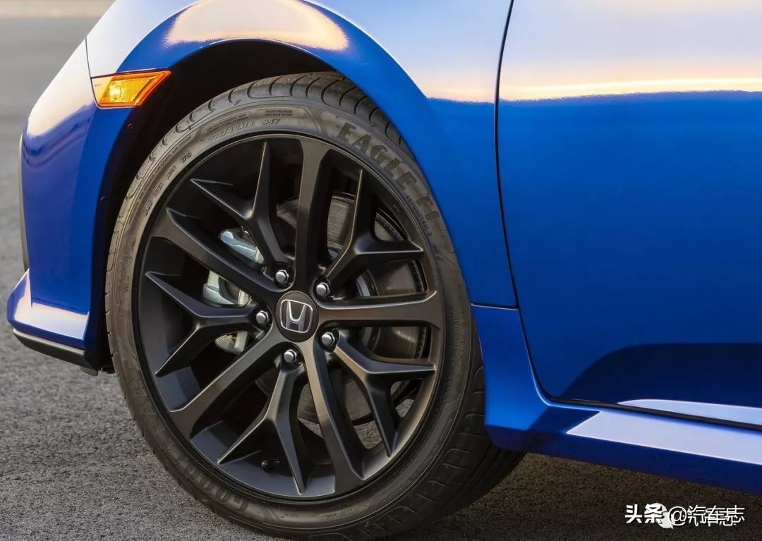 2020款的本田思域Si真是帅呆了，可惜国内不会卖给你