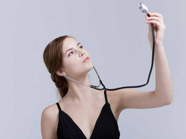 体检有肝囊肿需要治疗吗,体检发现肝囊肿我该怎么办