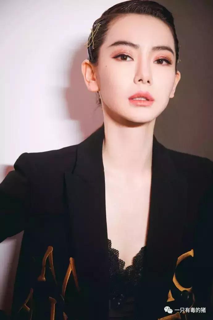 戚薇神仙眼影盘,戚薇推荐眼影盘