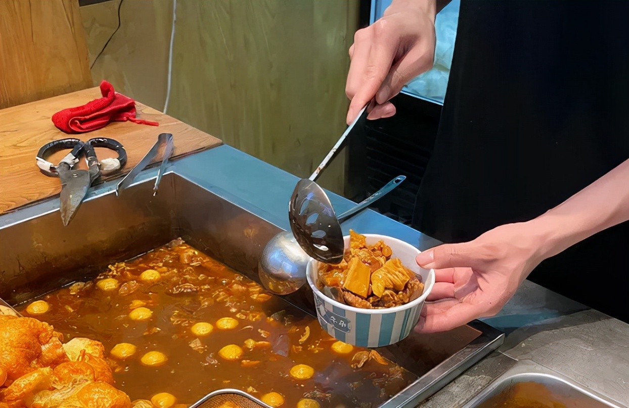 火爆了十几年的牛杂,牛杂品类看好吗