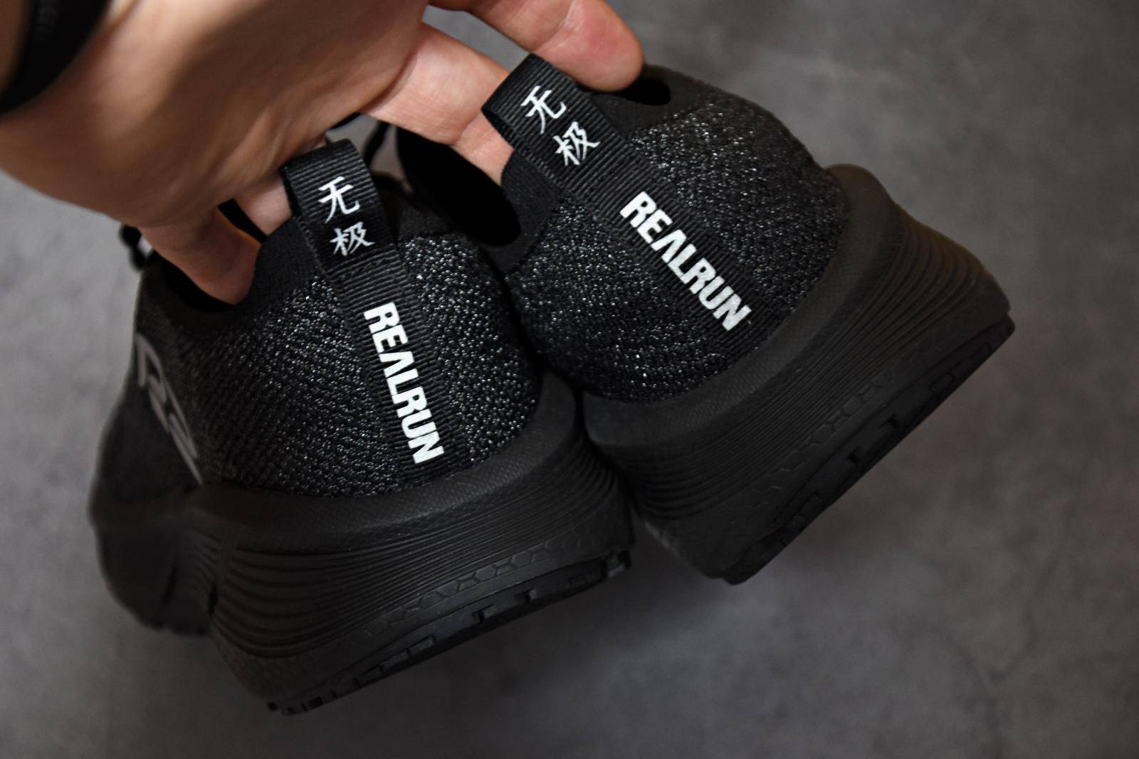 路跑耐磨鞋推荐,2024年新出的慢跑鞋