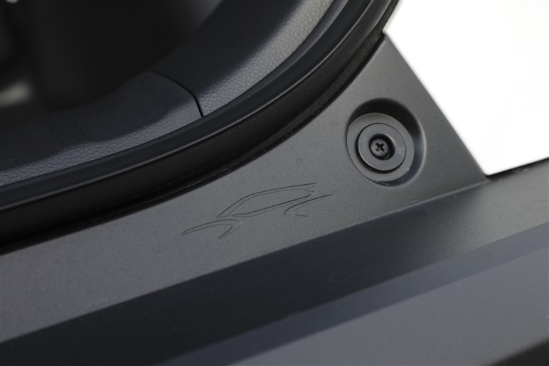 丰田suv即将上市卡罗拉cross,卡罗拉crossgr-sport国外销量好