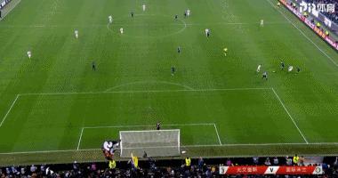 盘点c罗让人惊讶的过人,c罗细节过人视频