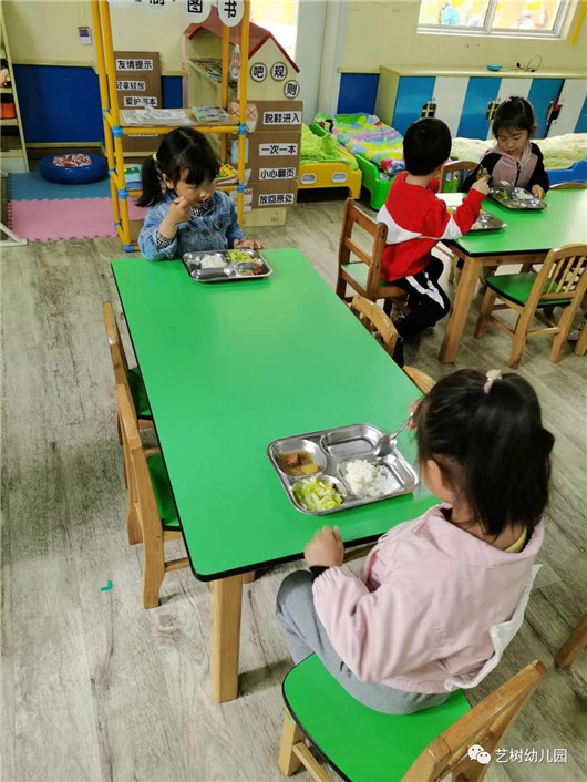 0到3岁早教儿歌100首宝宝吃饭不闹,16首简单儿歌帮宝宝练说话