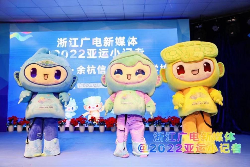 中国蓝电信电视创新青少年品牌运营“小跑男”“小记者”引发热议