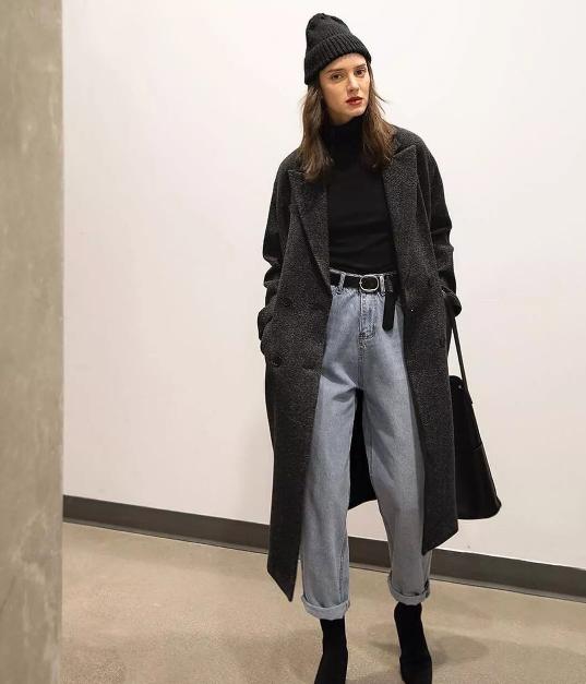 牛仔裤穿合身的还是修身的,牛仔裤是无弹力的还是有弹力的好