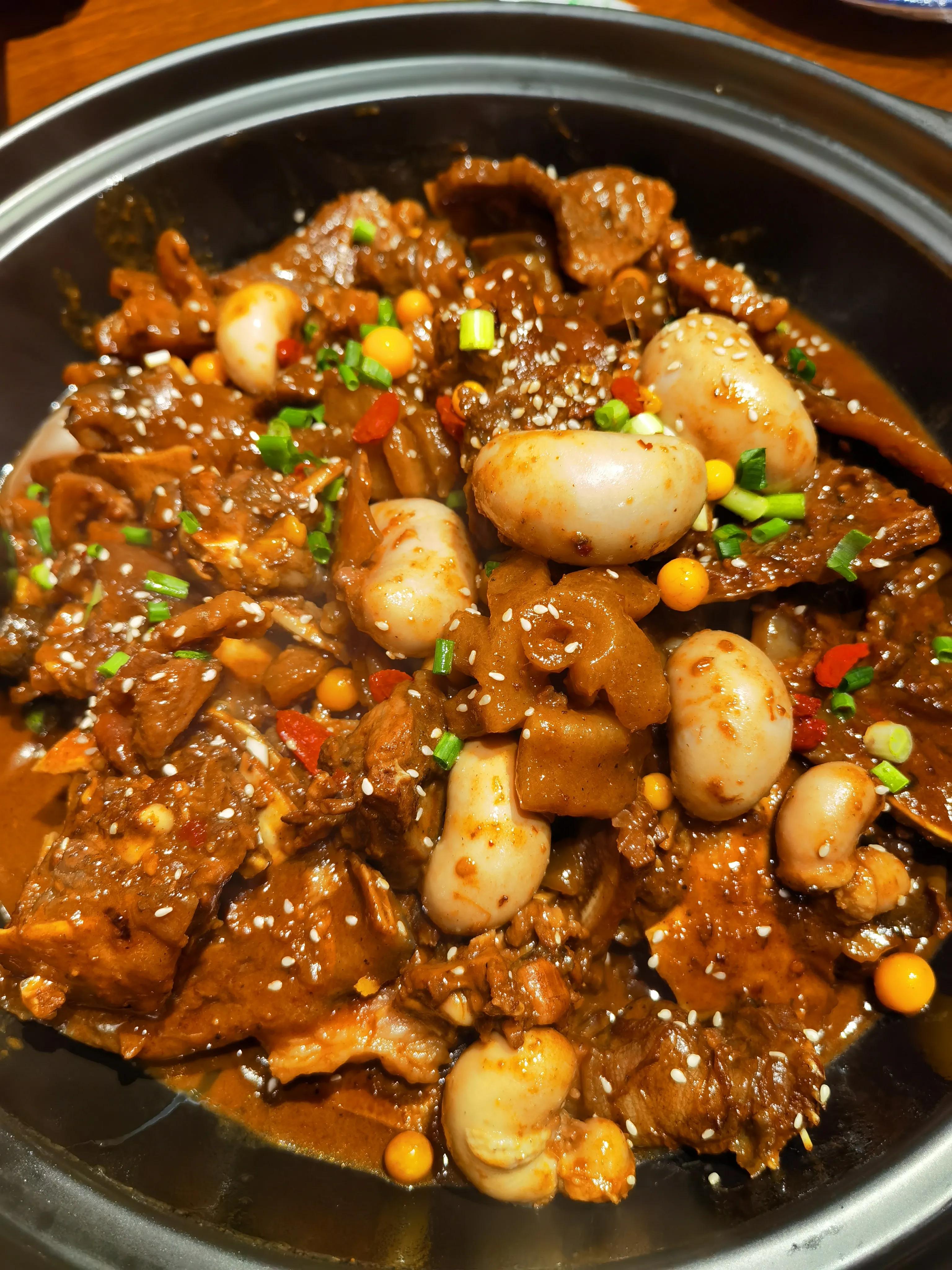 春夜2男2女在郑州金元甲甲鱼馆,吃老鳖焖牛鞭,才花500多文