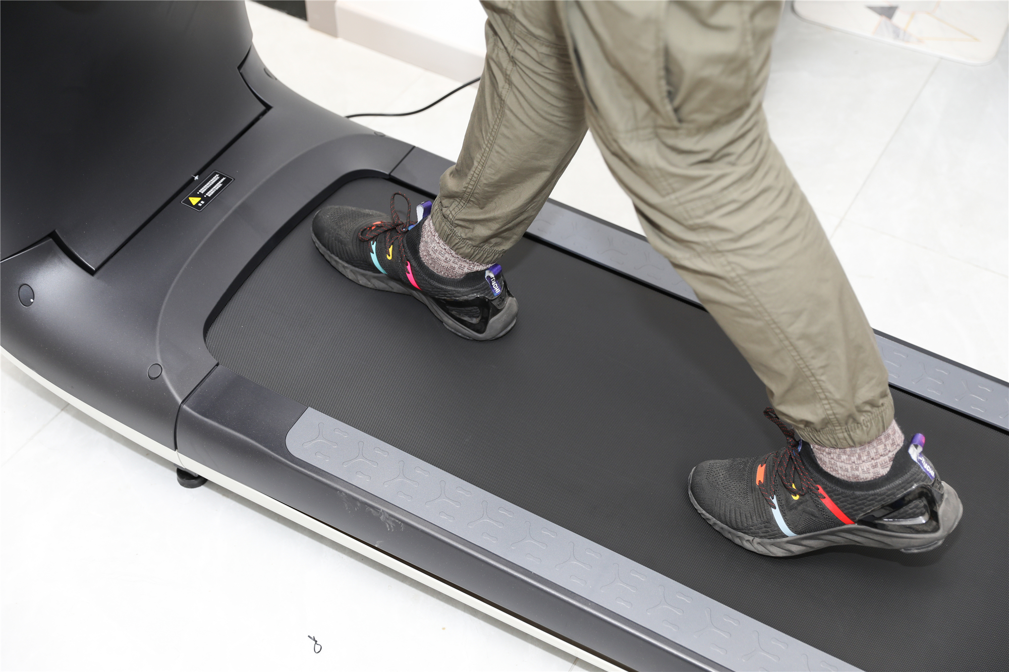 野小兽p30跑步机静音模式,野小兽p30智能跑步机测评