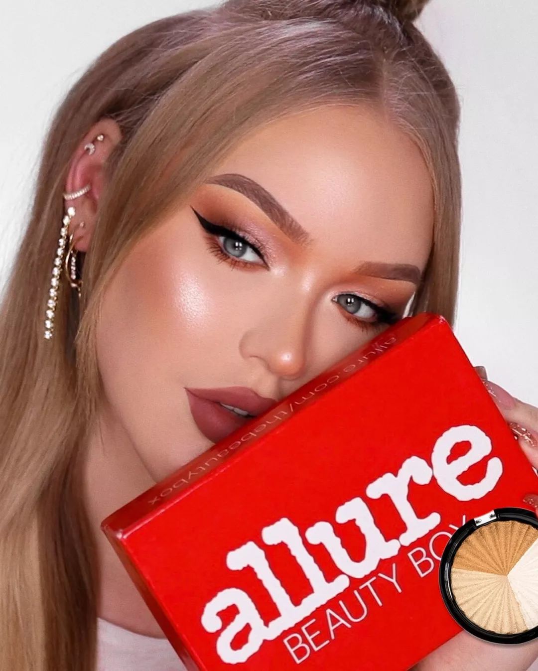 在飞机吃汉堡,在飞机上吃米其林大餐