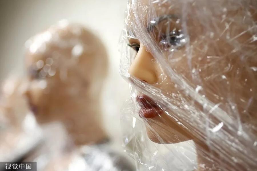 年轻女孩副业开情趣用品店遇奇葩，渣男一个月带17个女生光顾