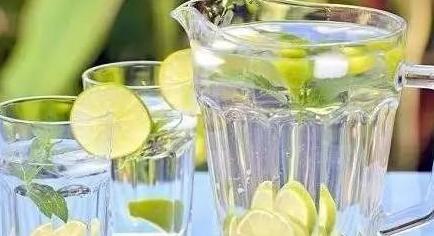 孕妇怀孕多久吃燕窝比较好呢 (怀孕多久可以吃燕窝怎么吃最好)