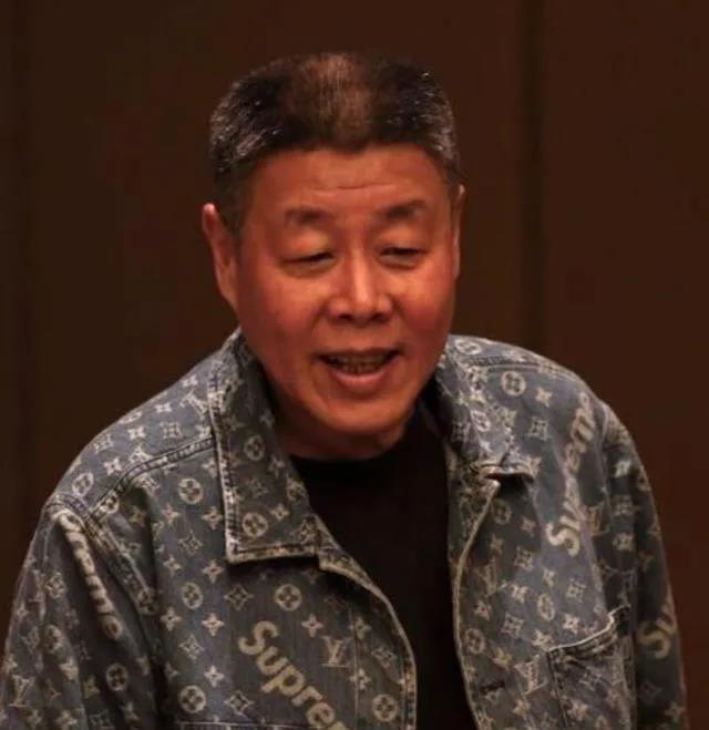 张若昀撤回对父亲张健的起诉,张若昀父亲又被曝强制执行信息