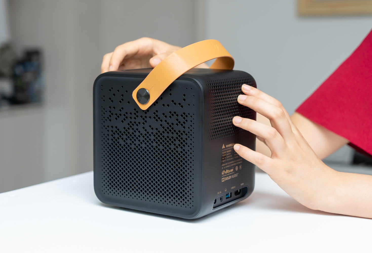 峰米投影仪smart升级版对比普通版,峰米smart投影仪对比小米2