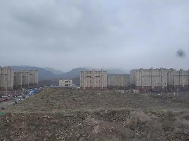 住在乌鲁木齐大山脚下的十个大型小区全在这里！有你家吗？