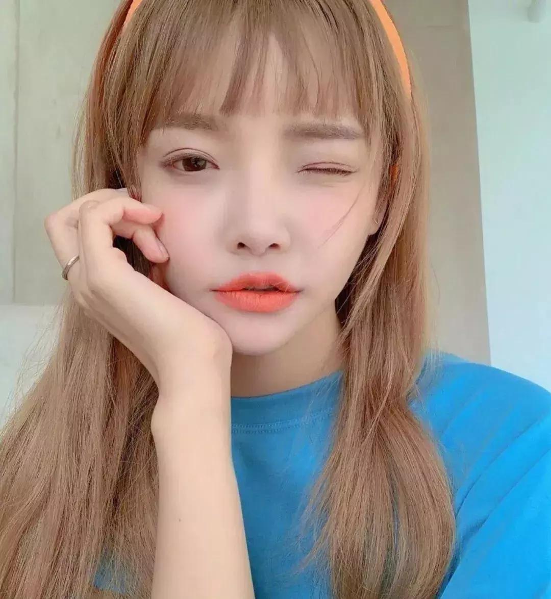 网红脸早已过时高级脸才是王道,清冷气质网红脸