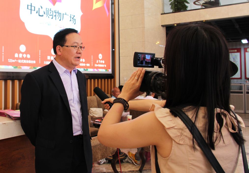 平南中心购物广场,平南县中心购物广场