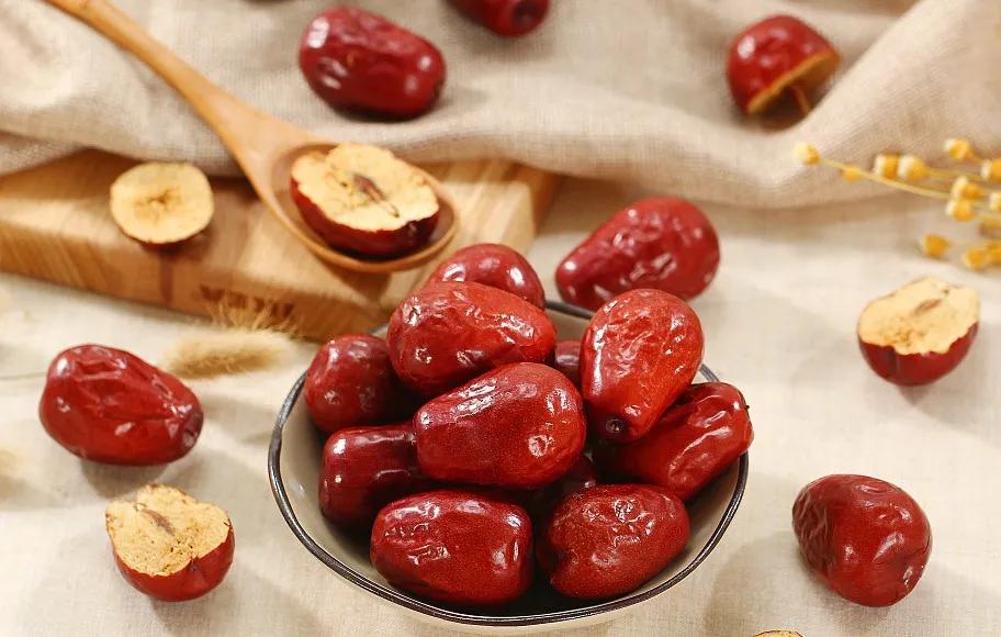 情绪低落导致绝经,37岁女人内分泌失调导致的绝经