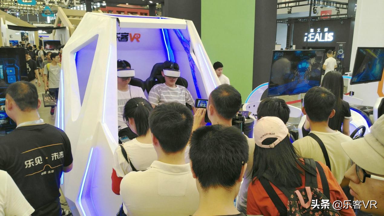 vr加盟哪家公司最好,幻影星空vr体验店加盟