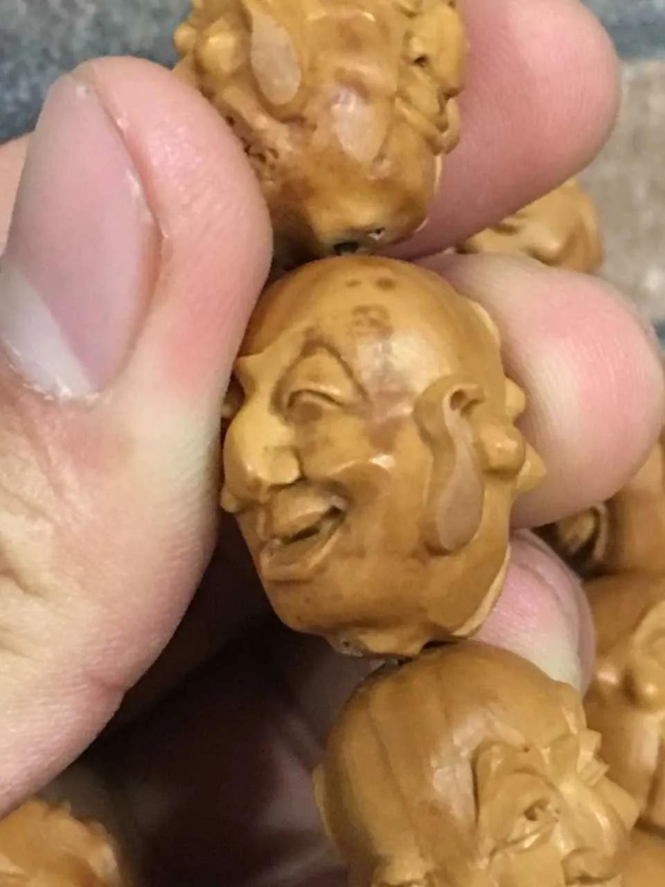 橄榄核花了有的地方发黑,橄榄核尖盘花了怎么办