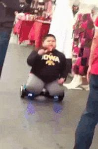 新娘开心的搞笑视频,搞笑gif开心一刻女司机上车