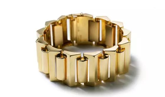 卡地亚高级珠宝戒指 (关颖卡地亚珠宝价格)