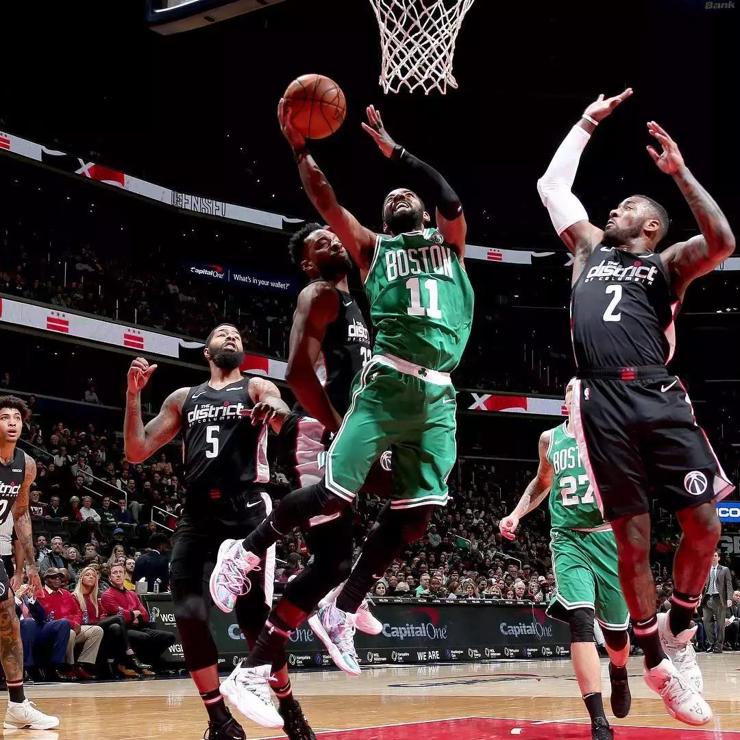 小库里对飙老司机接班人！没想到今天的MVP却是德鲁大叔