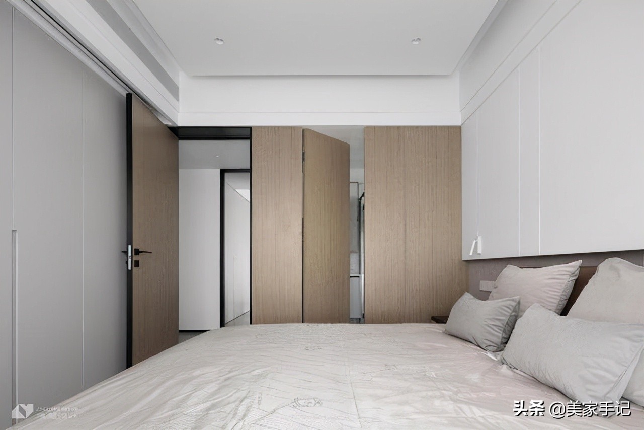 深圳夫妇123㎡的家,坚持电视柜打满柜子,效果不是一般的大气