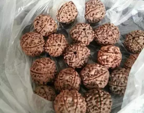 黑茶煮金刚，停不下来的文玩造假