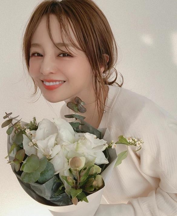 42岁日本大龄模特,40岁日本当红模特