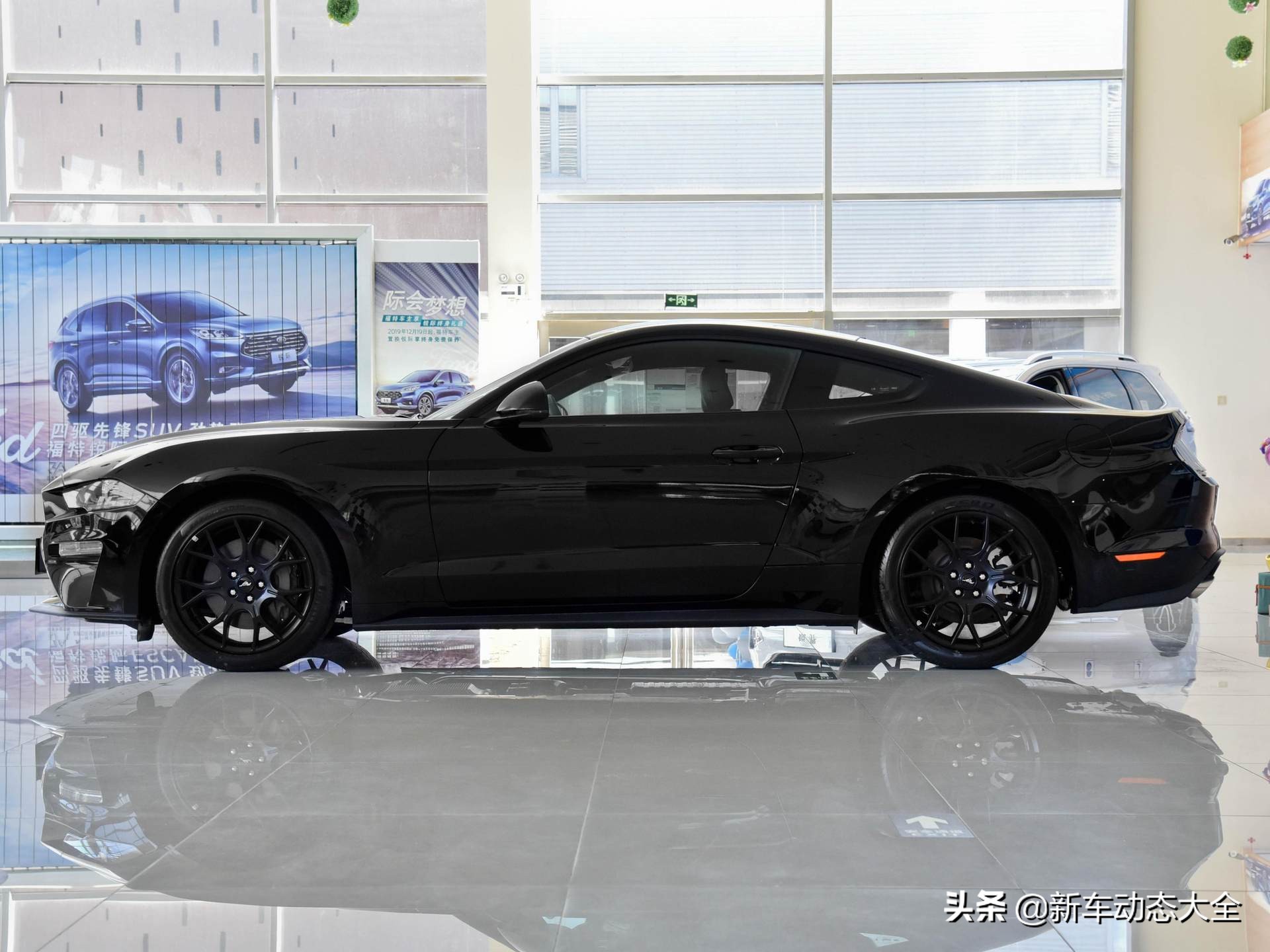 入门级便宜跑车,入门跑车推荐1万左右