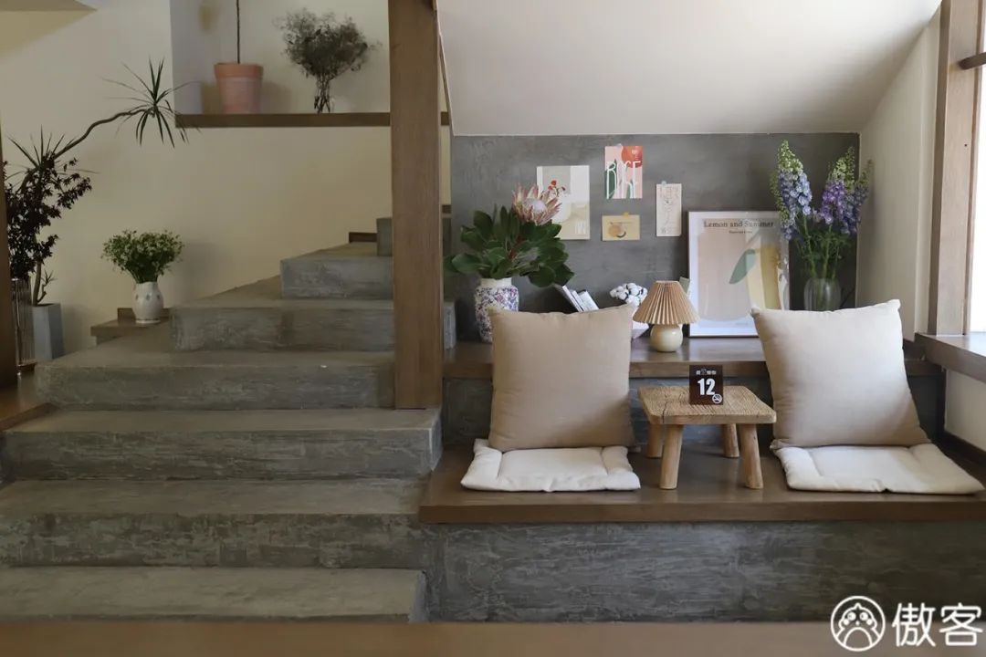 吃完了火遍全网的500㎡甜品店，我们一句话也“骂”不出来