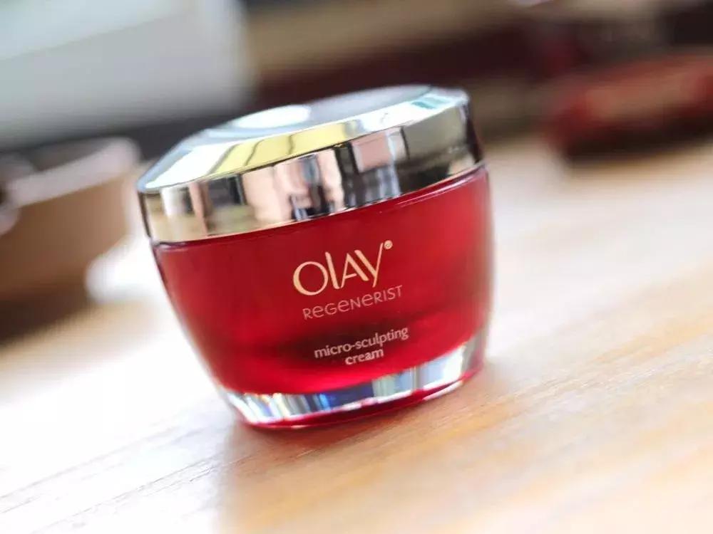 适合25岁面霜性价比,25岁的女生用什么面霜比较好