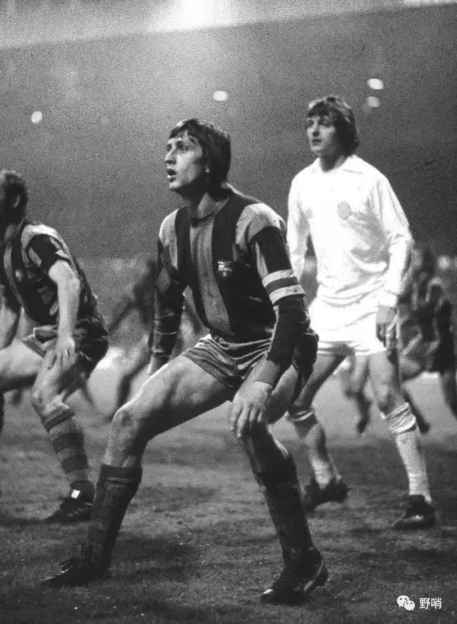 克鲁伊夫执教理念,克鲁伊夫的理论