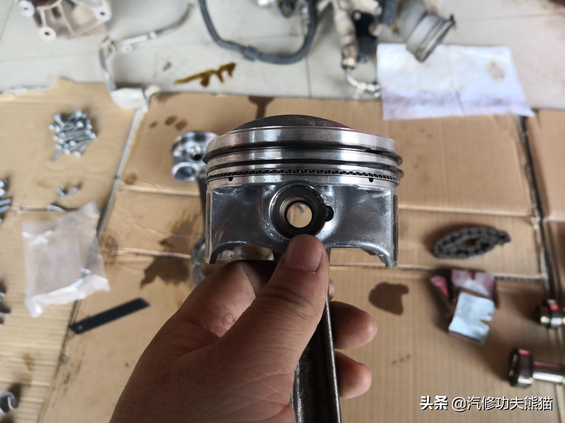 上海大众SUV销量王途观烧机油、漏机油被人乱修一通差点搞报废