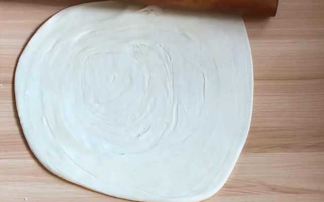 香酥手抓饼教程,美味手抓饼的正宗做法