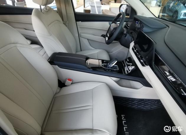 凯捷六座头等舱,五菱凯捷头等舱座椅