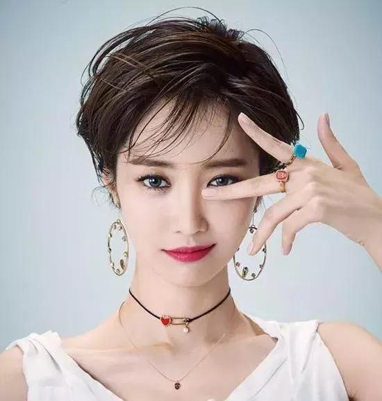 如何测量自己适合剪短发还是长发,你适合短发还是长发测试免费