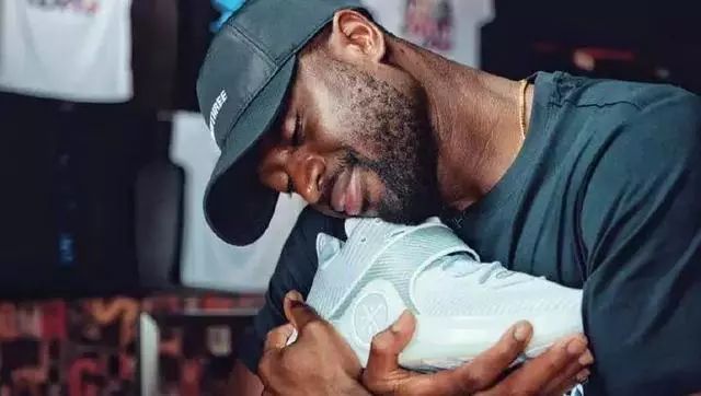 nike真假辨别2019,nike真假鉴别四个方法